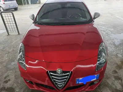 Usata Alfa Romeo Giulietta Distinctive 105 CV (77 kW) 2015 Utilitaria