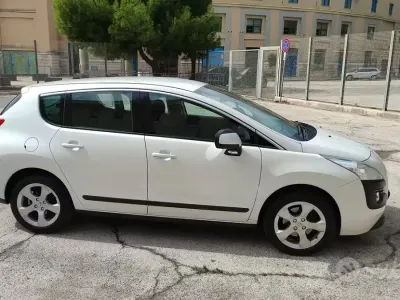 Usata Peugeot 3008 150 CV (110 kW) 2011 Bianco Station wagon