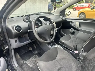 Occasion Peugeot 107 68 ch (50 kW) 2010 Noir Citadine