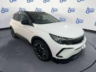 Usata Opel Grandland X 131 CV (96 kW) 2024 Vari colori SUV