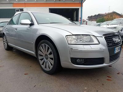 Usata Audi A8 Ambiente 232 CV (170 kW) 2006 Argento Berlina