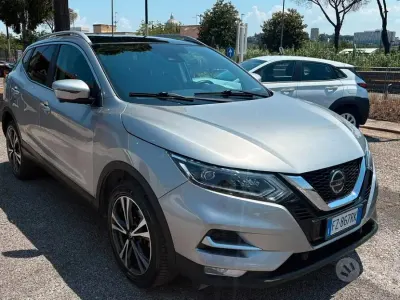 Usata Nissan Qashqai Tekna 140 CV (102 kW) 2019 Grigio SUV