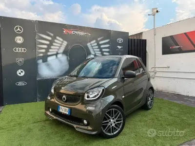 Usata Smart ForTwo Cabrio Brabus 109 CV (80 kW) 2017 Verde Cabrio