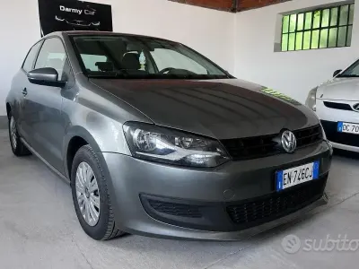 Usata VW Polo Comfortline 90 CV (66 kW) 2012 Grigio Utilitaria