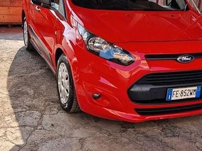 Usata Ford Transit Connect 120 CV (88 kW) 2016 Rosso Monovolume