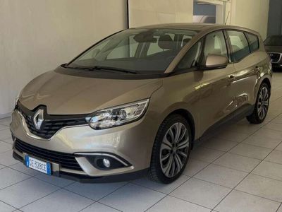 Usata Renault Grand Scénic IV 120 CV (88 kW) 2021 Oro Monovolume