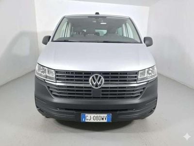 Argento Usata 2022 VW Caravelle Trendline Monovolume | 33.490 € (Molto cara)