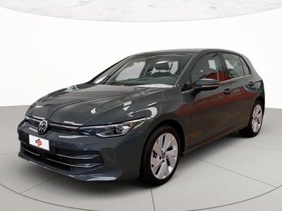 Usata VW Golf VIII Style 150 CV (110 kW) 2025 Dolphin grey metallizzato Berlina