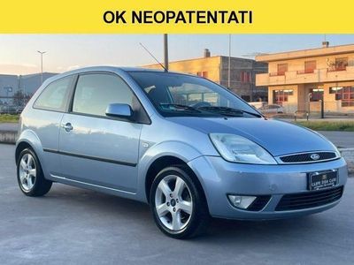 usata Ford Fiesta 1.2 16V 1.2 16V 3p. Ghia OK NEOPATENTATI