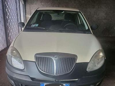 Gebraucht Lancia Ypsilon 60 PS (44 kW) 2005 Beige Kleinwagen