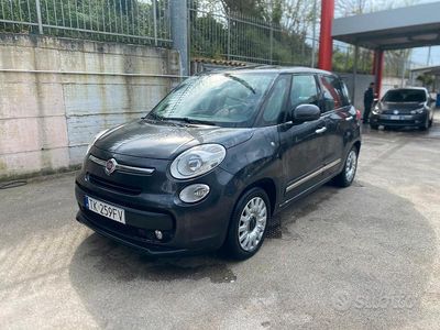 Usata Fiat 500L Living 120 CV (88 kW) 2016 Nero Monovolume