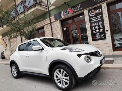 Usata Nissan Juke Acenta 110 CV (80 kW) 2016 Bianco SUV