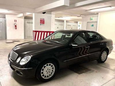 Mercedes E280