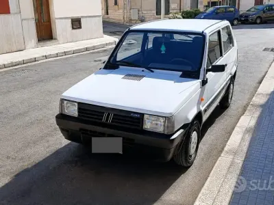 Usata Fiat 750 34 CV (25 kW) 1990 Bianco Berlina