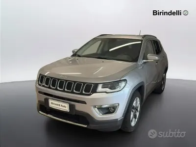 Usata Jeep Compass Limited 140 CV (102 kW) 2019 Argento SUV