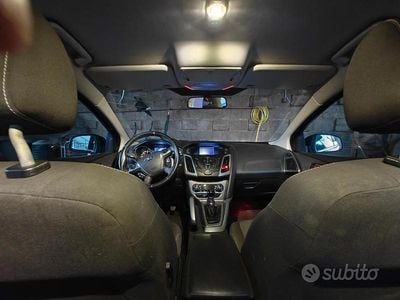 Usata Ford Focus Titanium 115 CV (84 kW) 2012 Blu Station wagon