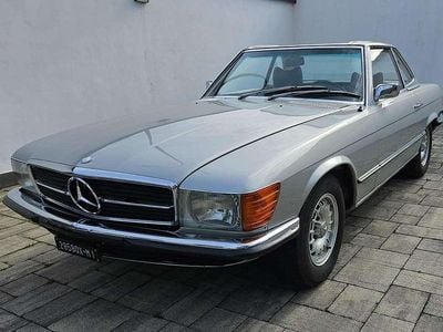 Usata Mercedes SL350 197 CV (144 kW) 1972 Argento Cabrio