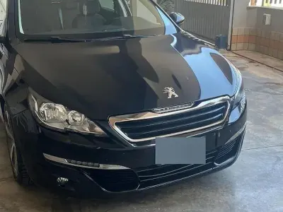 Usata Peugeot 308 99 CV (72 kW) 2016 Nero Berlina