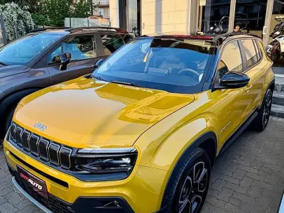Käytetty Jeep Avenger