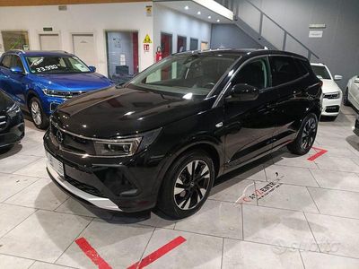 Usata Opel Grandland X Business Elegance 130 CV (95 kW) 2022 Nero SUV