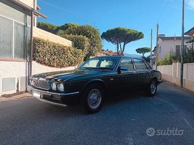 Usata Jaguar XJ6 1990 Verde Berlina