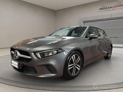 Usata Mercedes A180 Business 116 CV (85 kW) 2019 Grigio met Berlina