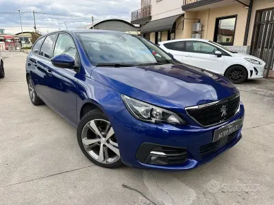 Usata Peugeot 308 Allure 131 CV (96 kW) 2019 Blu Station wagon