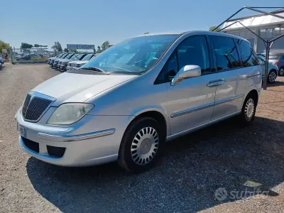 Usata Lancia Phedra 136 CV (100 kW) 2007 Grigio Monovolume