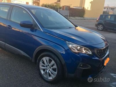 Usata Peugeot 3008 131 CV (96 kW) 2019 Blu SUV