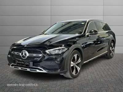 Usata Mercedes C220 197 CV (144 kW) 2023 Nero Station wagon