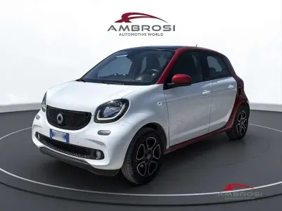 Usata Smart ForFour Prime 90 CV (66 kW) 2017 Bianco Utilitaria