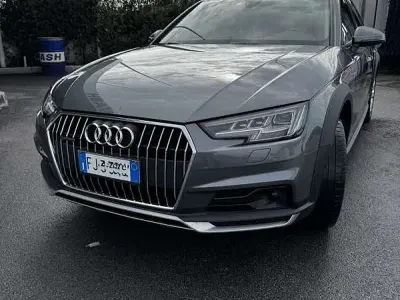 Usata Audi A4 Allroad Business 190 CV (139 kW) 2018 Grigio Station wagon