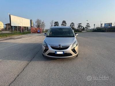 Usata Opel Zafira Tourer 110 CV (80 kW) 2014 Grigio Monovolume