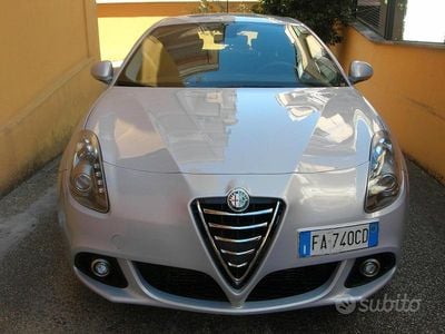 Usata Alfa Romeo Giulietta Progression 105 CV (77 kW) 2015 Argento Utilitaria
