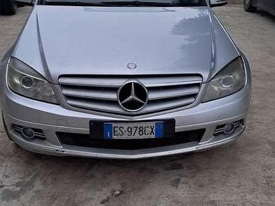 Gebraucht Mercedes C220 170 PS (125 kW) 2009 Grau Kombi