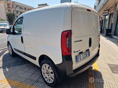 Usata Citroën Nemo 75 CV (55 kW) 2016 Bianco Monovolume