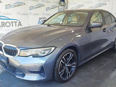 Usata BMW 318 Sport Line 150 CV (110 kW) 2019 Grigio Berlina