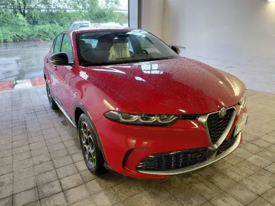 Usata Alfa Romeo Tonale Veloce 160 CV (117 kW) 2023 Rosso SUV