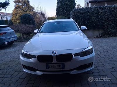 Usata BMW 2000 129 CV (94 kW) 2013 Bianco Berlina
