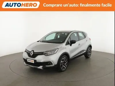 Usado Renault Captur Intens 110 CV (80 kW) 2017 Plateado SUV