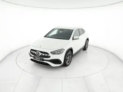 Usata Mercedes GLA180 Premium 136 CV (100 kW) 2022 Bianco SUV