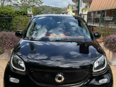 Usata Smart ForFour Superpassion 71 CV (52 kW) 2019 Utilitaria