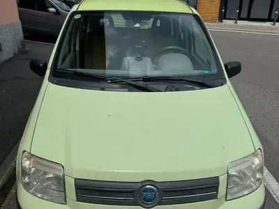 Usata Fiat Panda 60 CV (44 kW) 2004 Verde Utilitaria