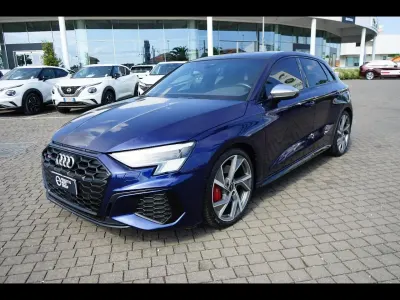 Usata Audi A3 333 CV (244 kW) 2021 Blu Berlina