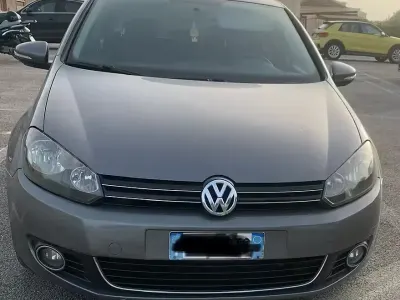 Usata VW Golf VI 110 CV (80 kW) 2009 Grigio Utilitaria