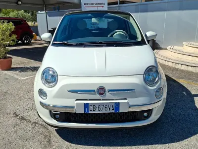 Usata Fiat 500 Lounge 69 CV (50 kW) 2010 Bianco Berlina