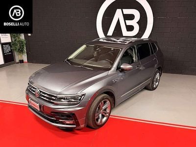Usata VW Tiguan R-line 200 CV (147 kW) 2021 Grigio SUV