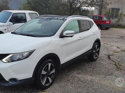 Usata Nissan Qashqai 360º 130 CV (95 kW) 2015 Bianco SUV