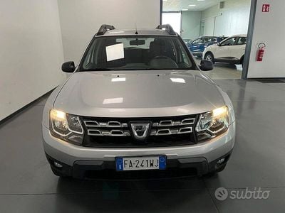 Usata Dacia Duster Ambiance 110 CV (80 kW) 2015 Grigio SUV