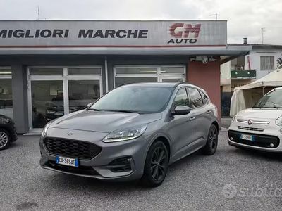 Usata Ford Kuga ST-Line 120 CV (88 kW) 2022 Grigio SUV